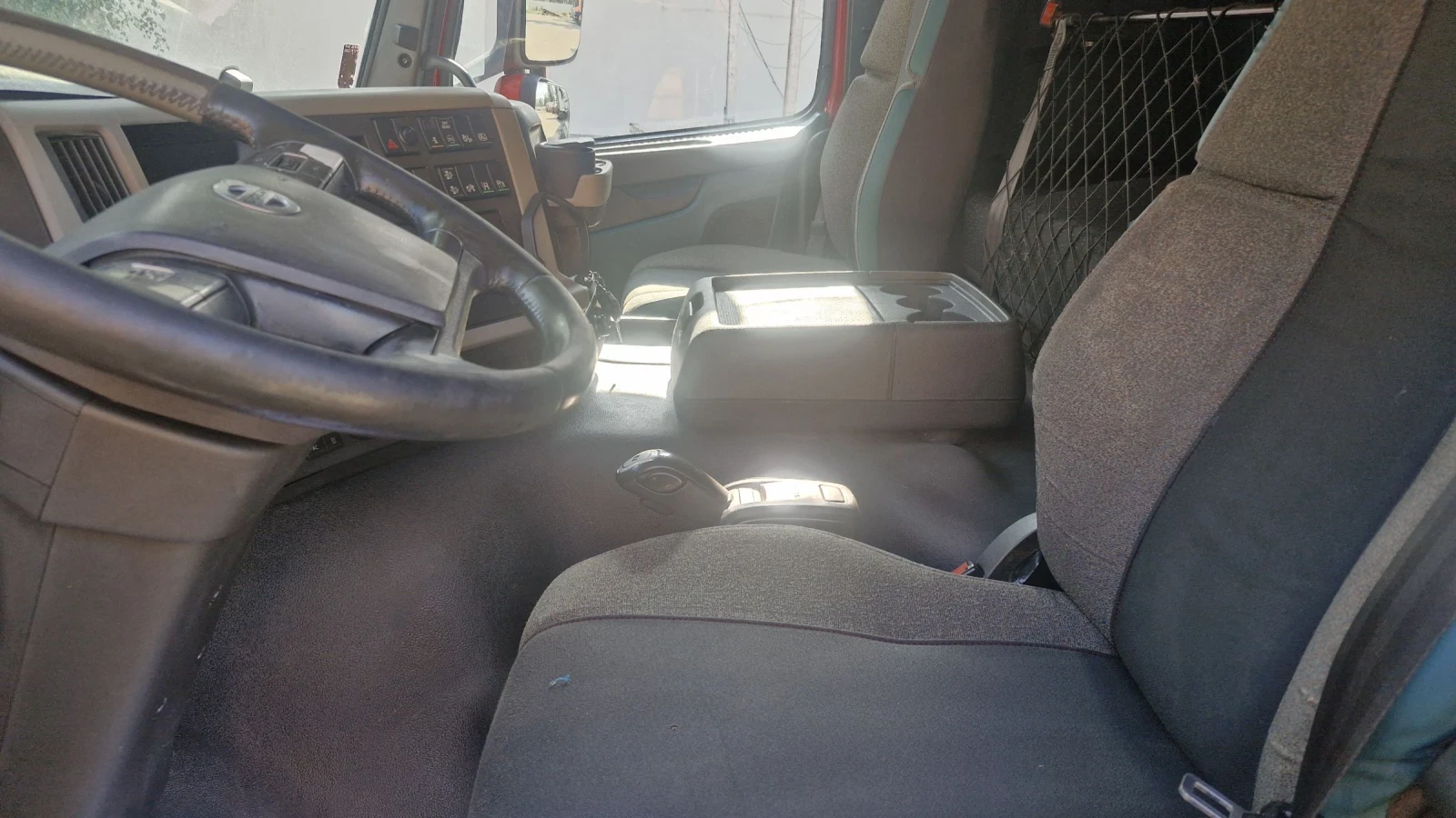 Volvo Fm 450 EURO 6  Ретардер - изображение 8