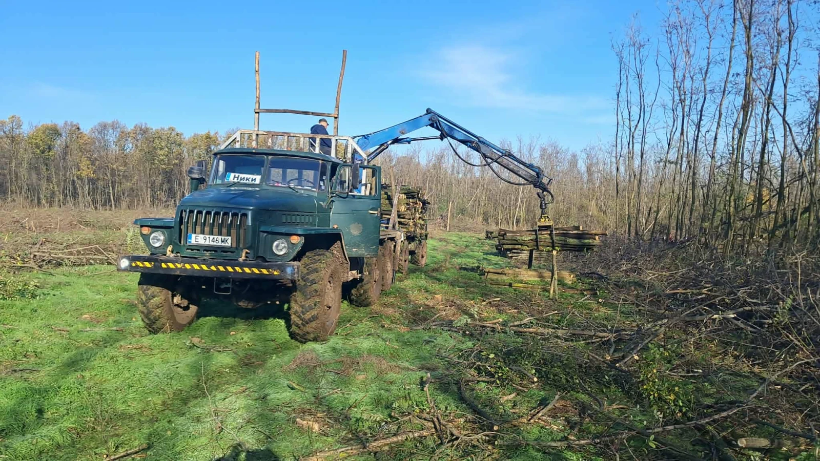 Ural 4320 Кран - изображение 3