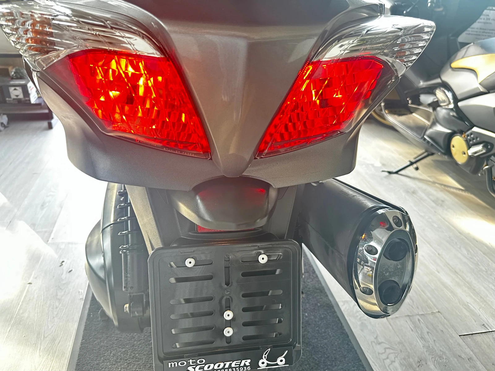 Honda Silver Wing SWT 400 27720км. - изображение 5