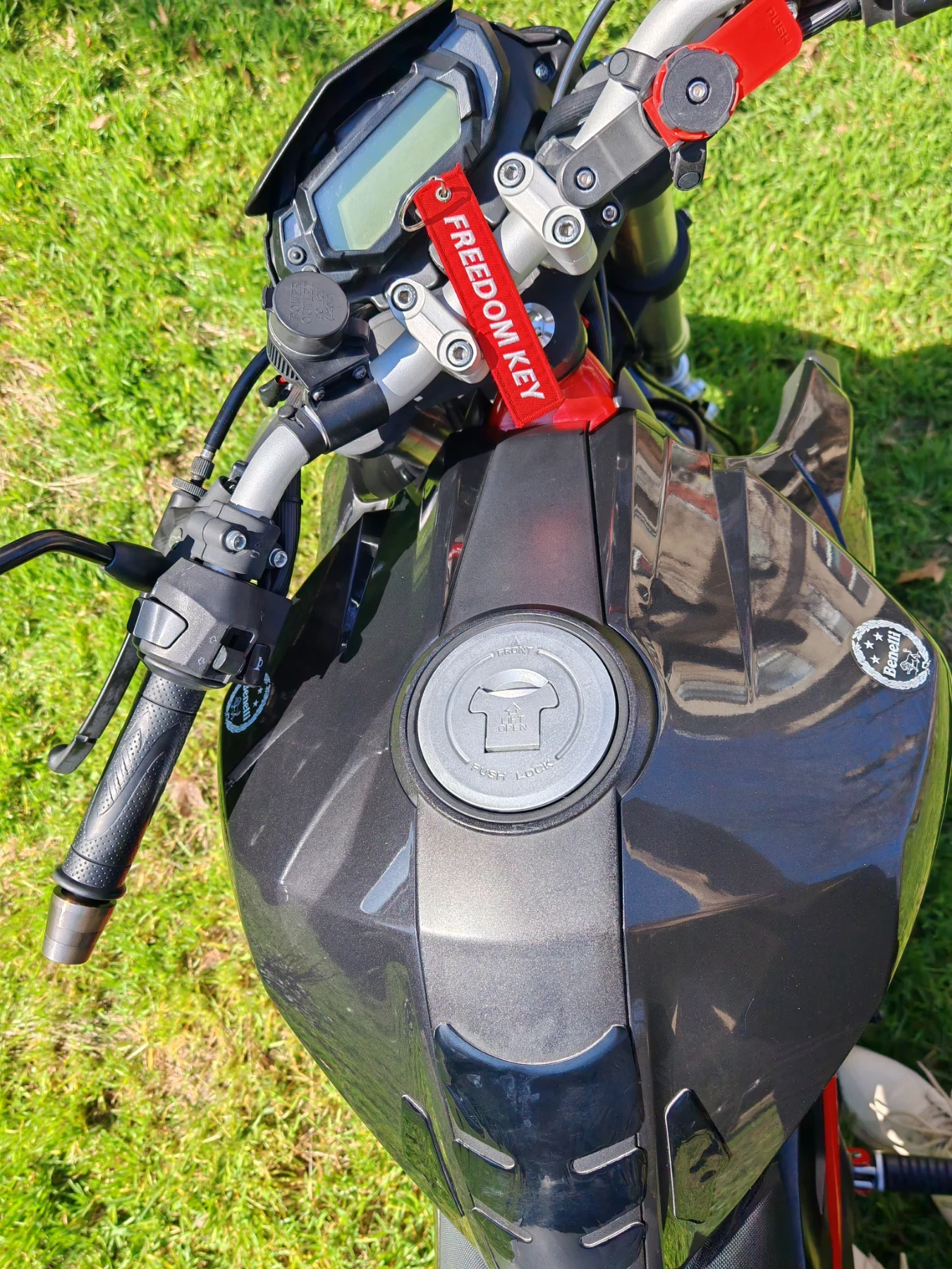 Benelli 125 BN, снимка 3 - Мотоциклети и мототехника - 54388966