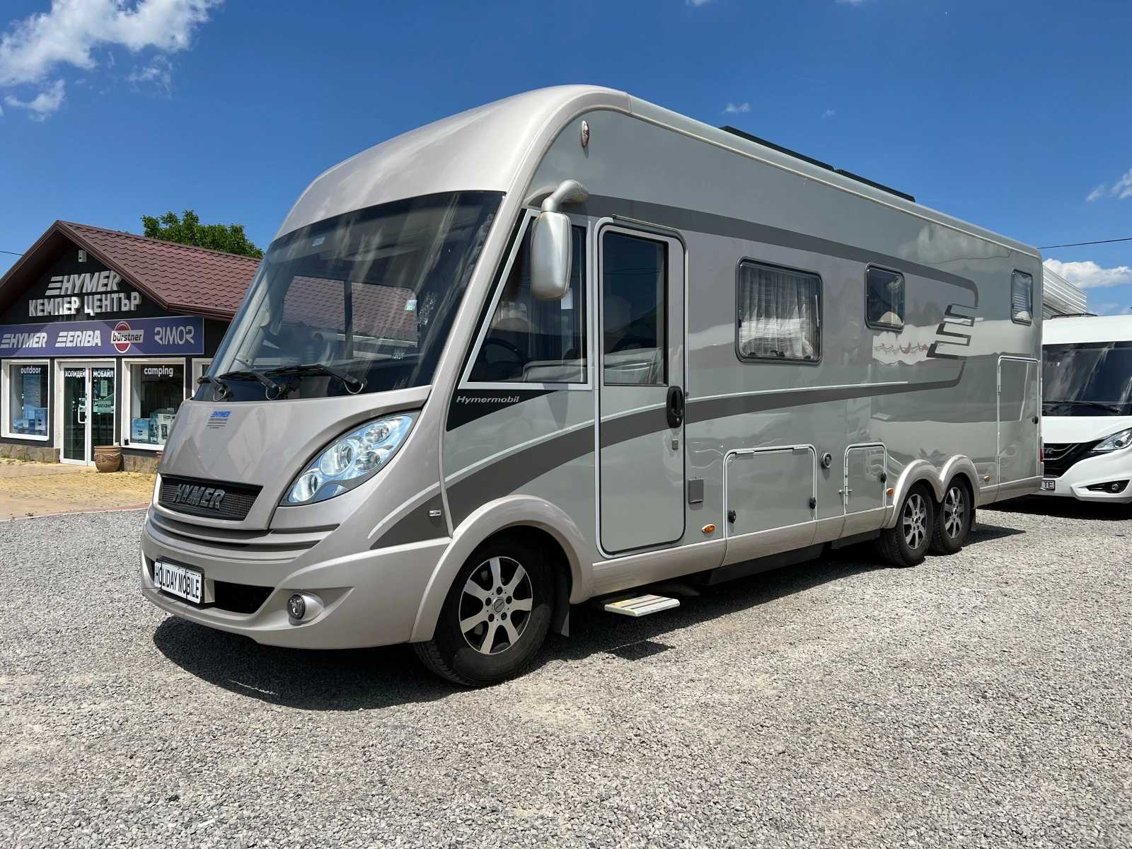 Кемпер HYMER / ERIBA SL 778 КЛИМАТИК СОЛАР SAT