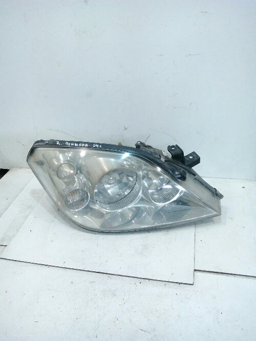 Фар десен Нисан Примера