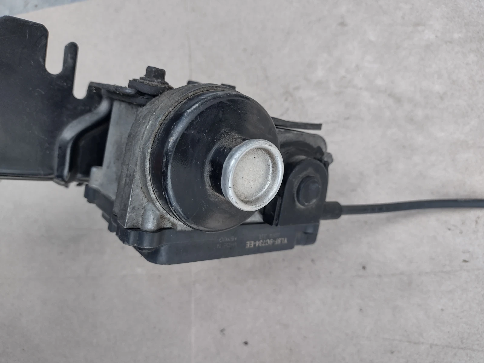 YL8F-9C734-EE �������� ���������  �� MAZDA TRIBUTE  3.0 V6 24V (2000 - 2008)  | Mobile.bg � ����������� 1