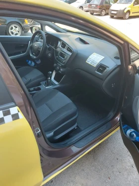 Kia Ceed KIA CEED 1.4 Бензин-Газ 99к.с., снимка 10
