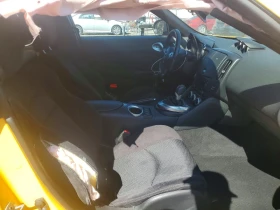 Nissan 370Z, снимка 10