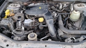 Renault Megane, снимка 8
