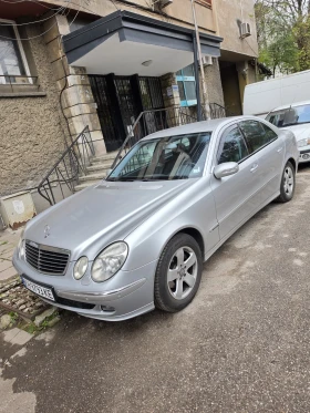 Mercedes-Benz E 320, снимка 2