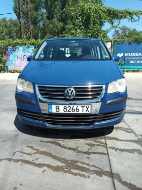     VW Touran -