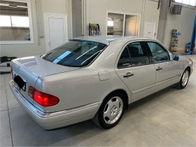 Mercedes-Benz E 250 Авангаргд, снимка 16