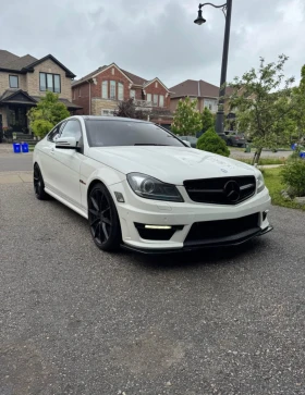  Mercedes-Benz C 63 A...
