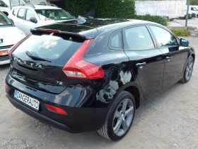     Volvo V40 2.0i