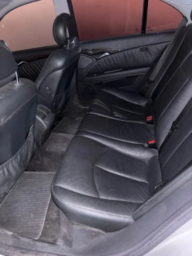 Mercedes-Benz E 270, снимка 3