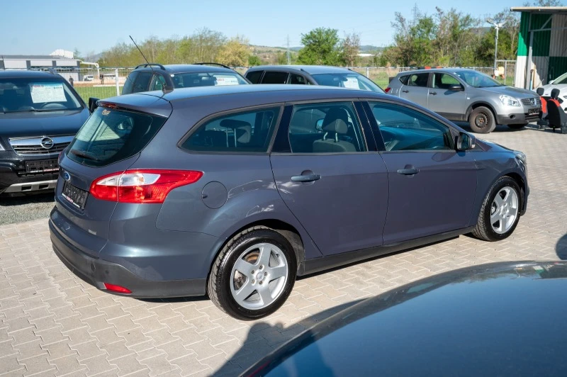 Ford Focus 1.6* 2012г* фейслифт, снимка 6 - Автомобили и джипове - 45224913