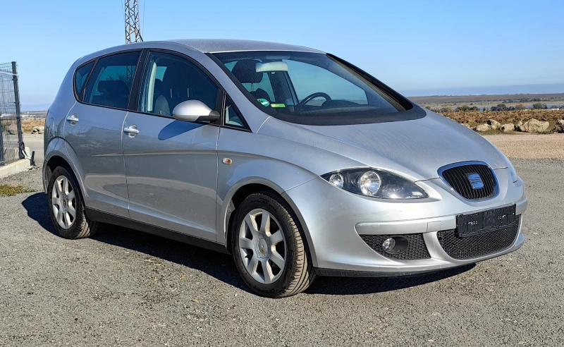 Seat Altea 1.6 102кс, снимка 3 - Автомобили и джипове - 47730393