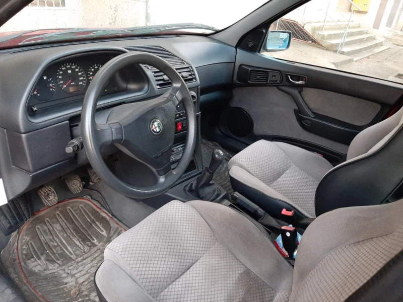 Alfa Romeo 146, снимка 8 - Автомобили и джипове - 48548295