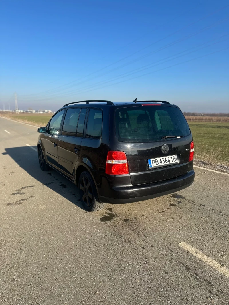 VW Touran 1.9 105кс 6скорости , снимка 6 - Автомобили и джипове - 48844507