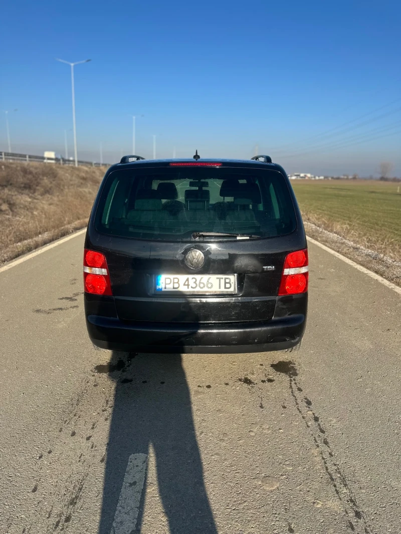 VW Touran 1.9 105кс 6скорости , снимка 5 - Автомобили и джипове - 48844507