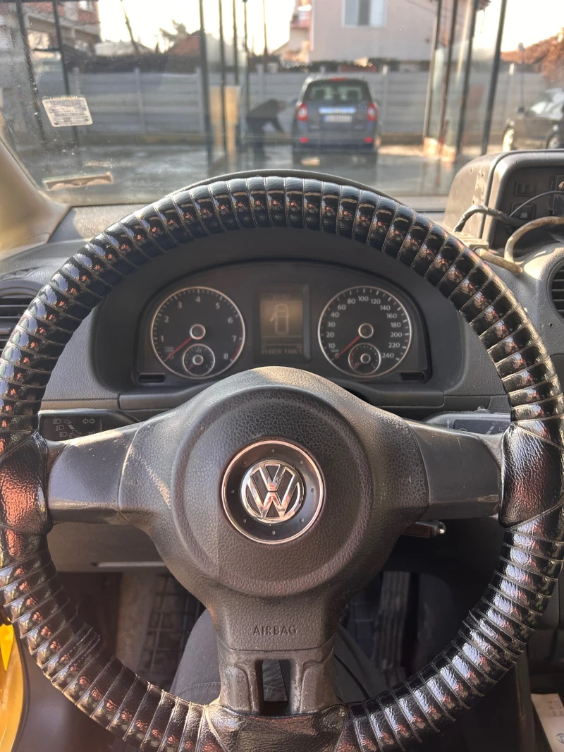 VW Caddy 2.0, снимка 8 - Автомобили и джипове - 48927457