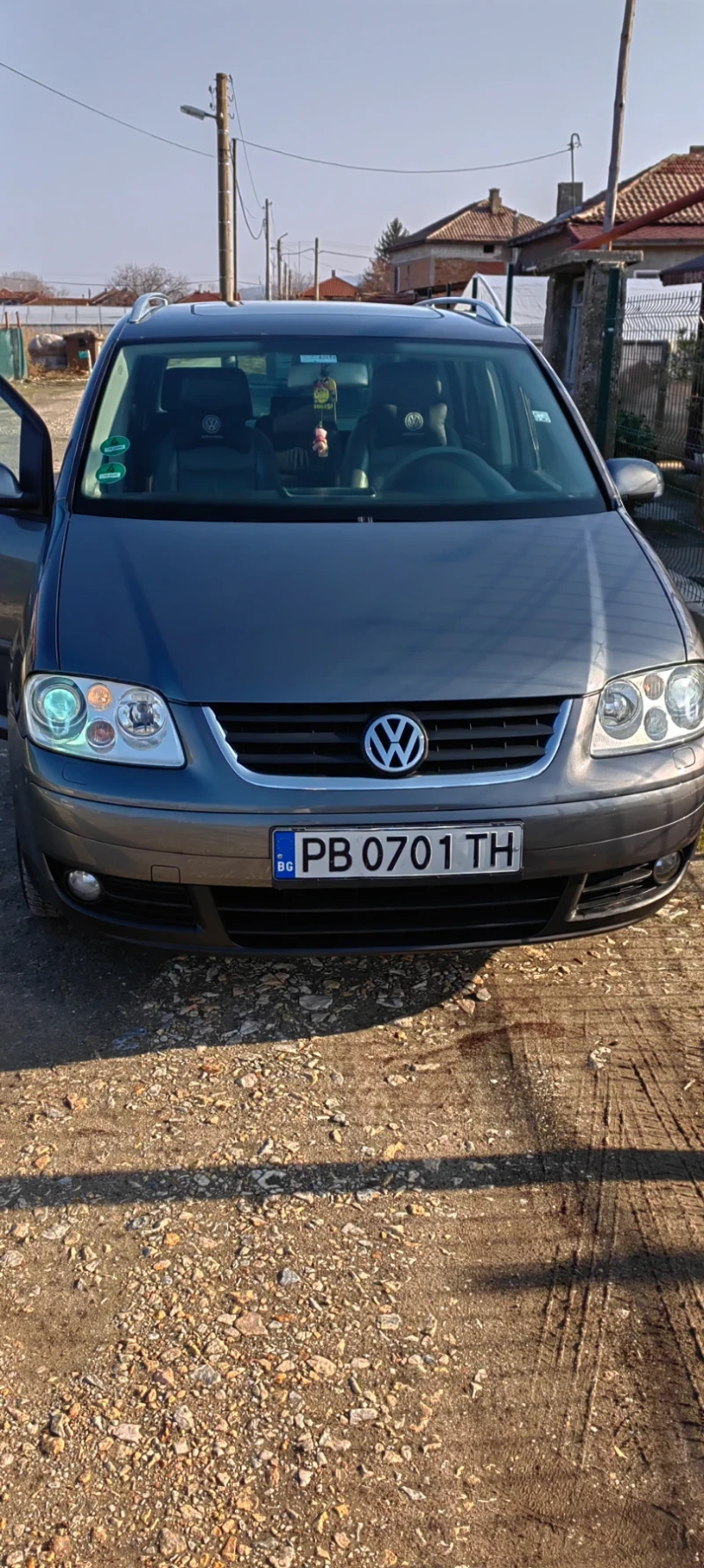 VW Touran, снимка 5 - Автомобили и джипове - 48972340