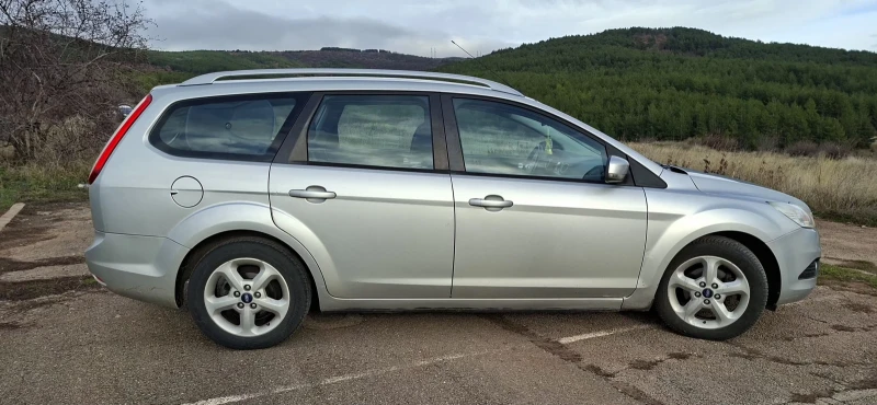 Ford Focus 1.6 Бензин 101 к.с., снимка 4 - Автомобили и джипове - 52672101