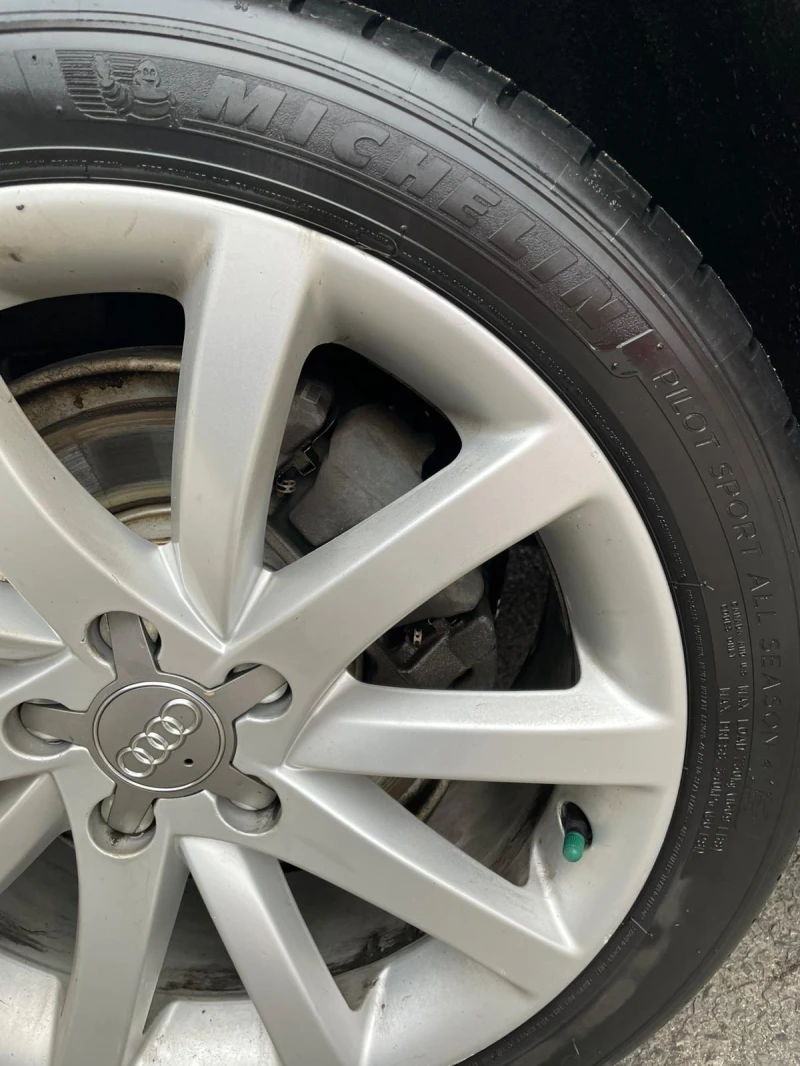 Audi A4 Audi A4 2.0 TFSI S-LINE 8 SPEED, снимка 16 - Автомобили и джипове - 52701307