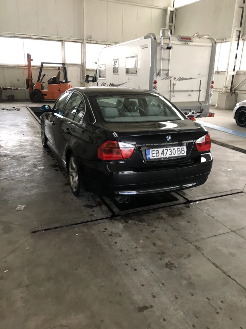 BMW 325 Automatic, снимка 8 - Автомобили и джипове - 52713425