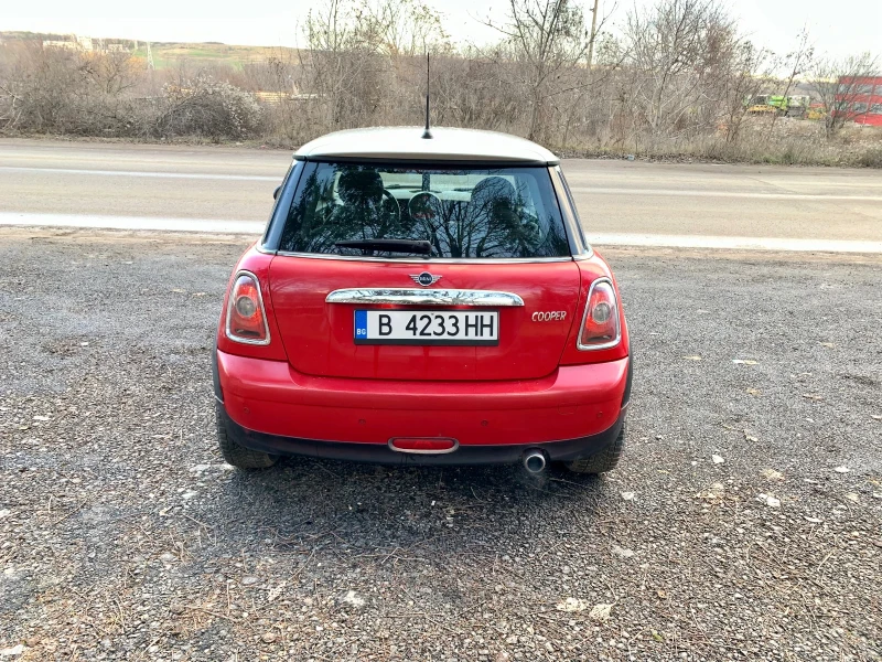 Mini Cooper 1.6i 120к.с 2008, снимка 12 - Автомобили и джипове - 53013294
