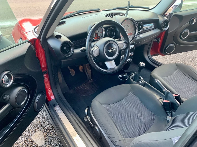 Mini Cooper 1.6i 120к.с 2008, снимка 6 - Автомобили и джипове - 53013294