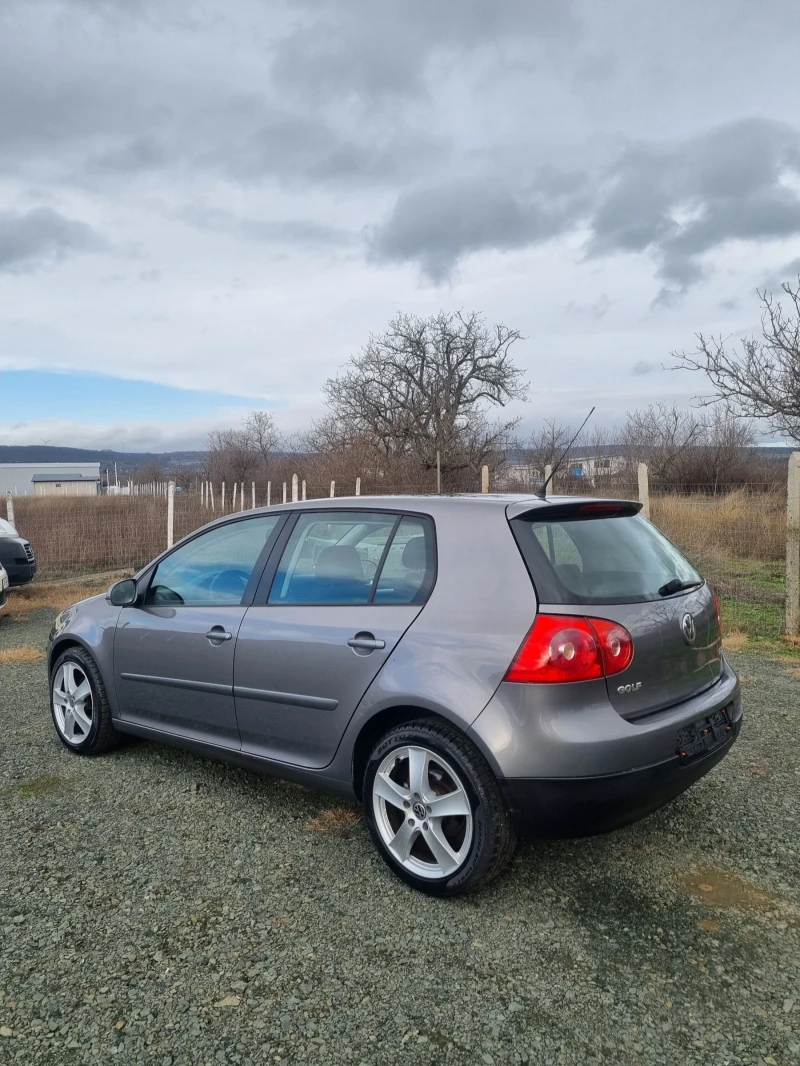 VW Golf 1.9tdi 105 коня, снимка 5 - Автомобили и джипове - 53024862