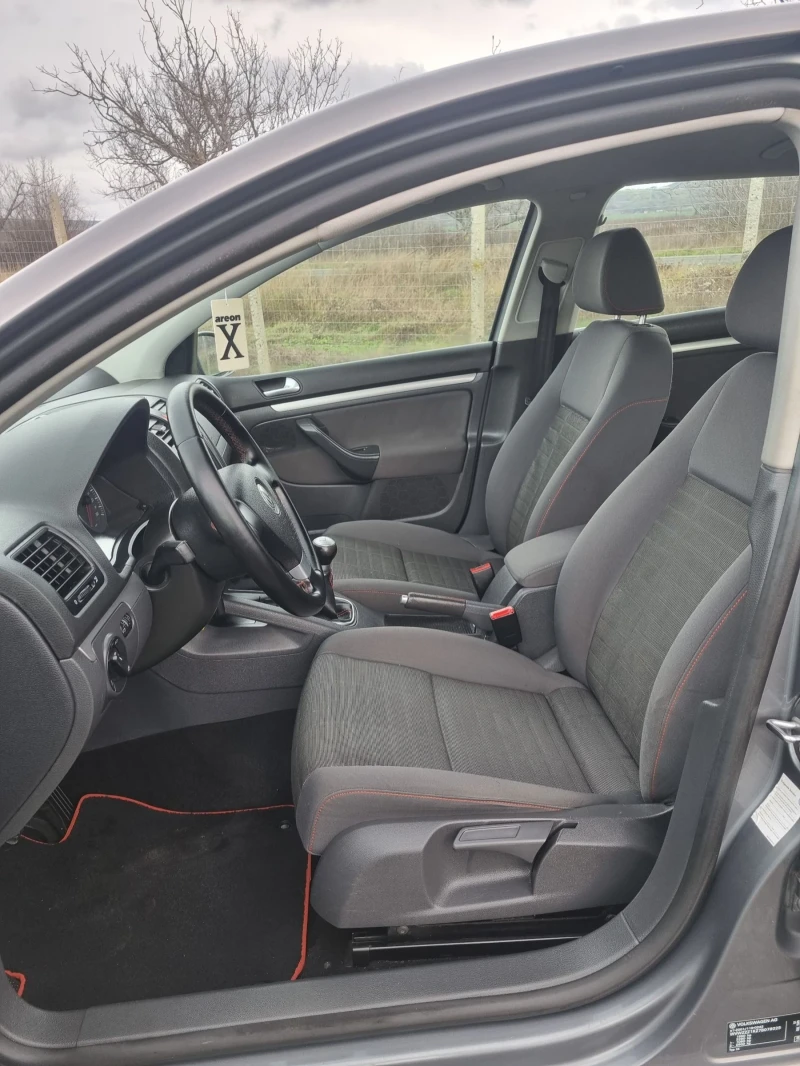 VW Golf 1.9tdi 105 коня, снимка 9 - Автомобили и джипове - 53024862