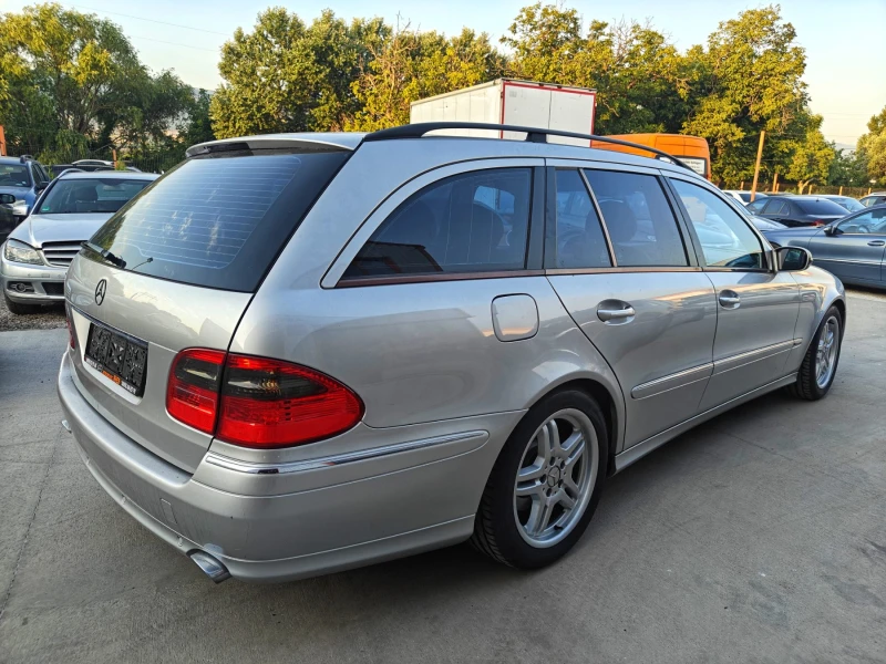 Mercedes-Benz E 320, снимка 3 - Автомобили и джипове - 53068517