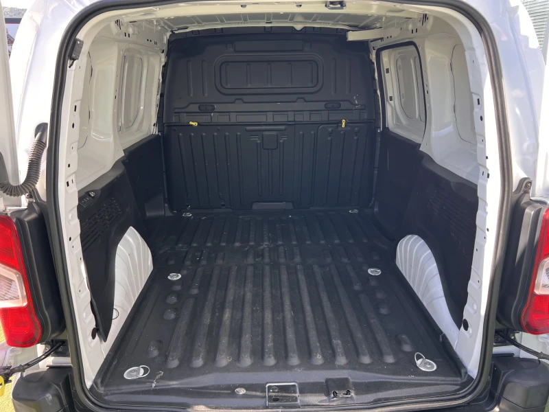 Peugeot Partner Active/L1/1.5BlueHDI/75K.C./5MT/N1, снимка 16 - Автомобили и джипове - 53462666