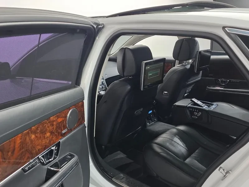 Jaguar Xj 3.0D, снимка 17 - Автомобили и джипове - 54454355