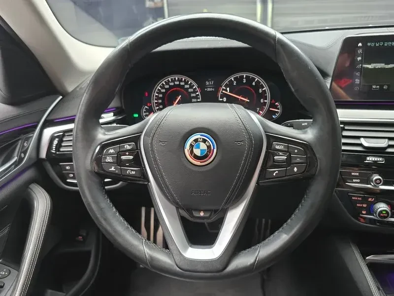 BMW 520 I ✨LUXURY| HEAD UP| �������| �����| ������� | Mobile.bg � ����������� 8
