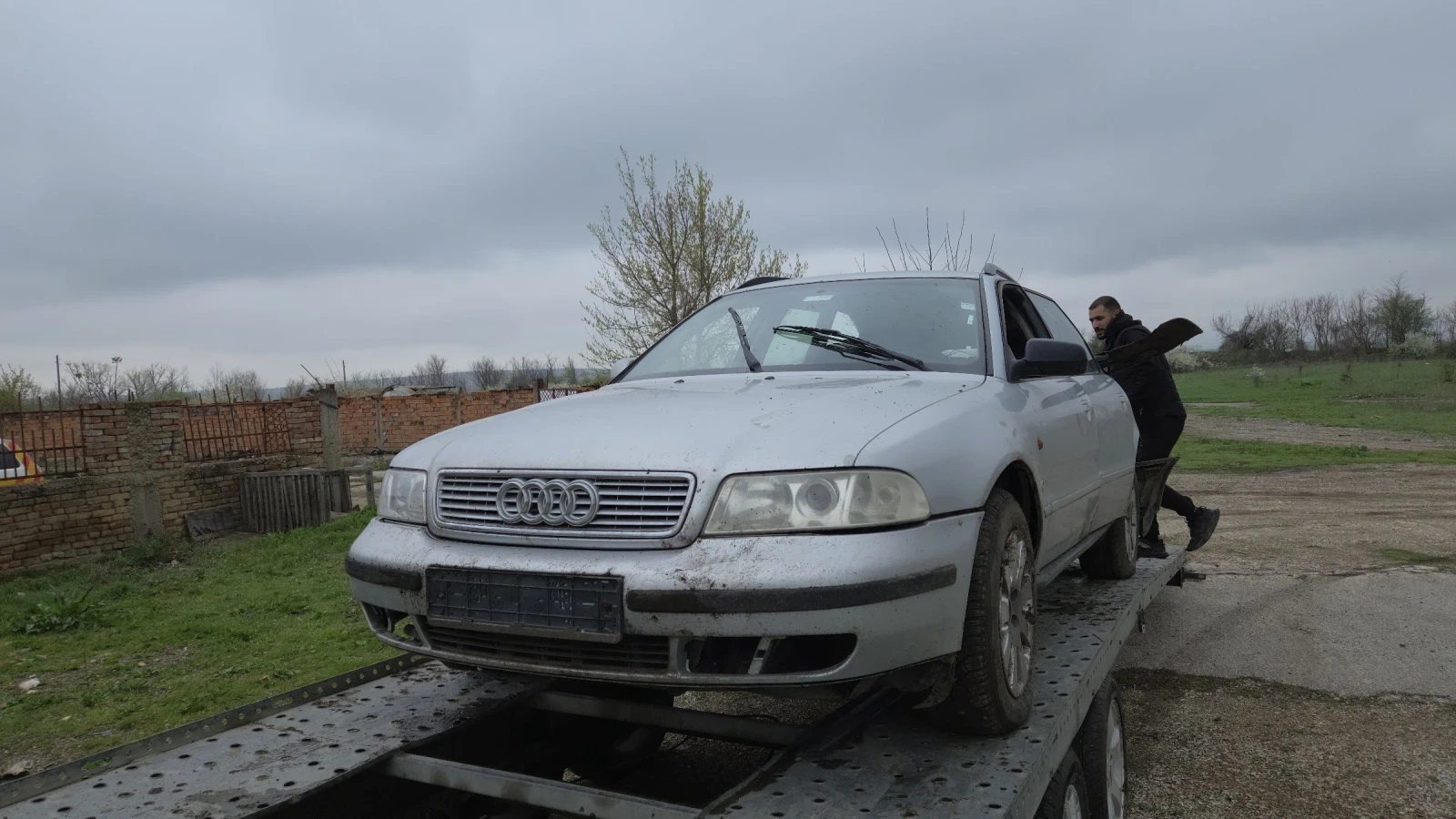 Audi A4 1.9TDI, снимка 1