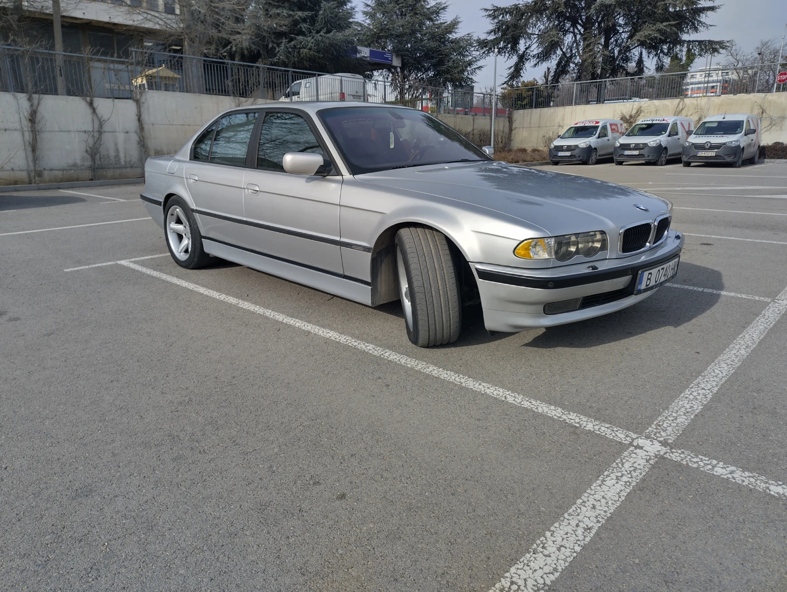 BMW 740 740i M62B44TU FACELIFT