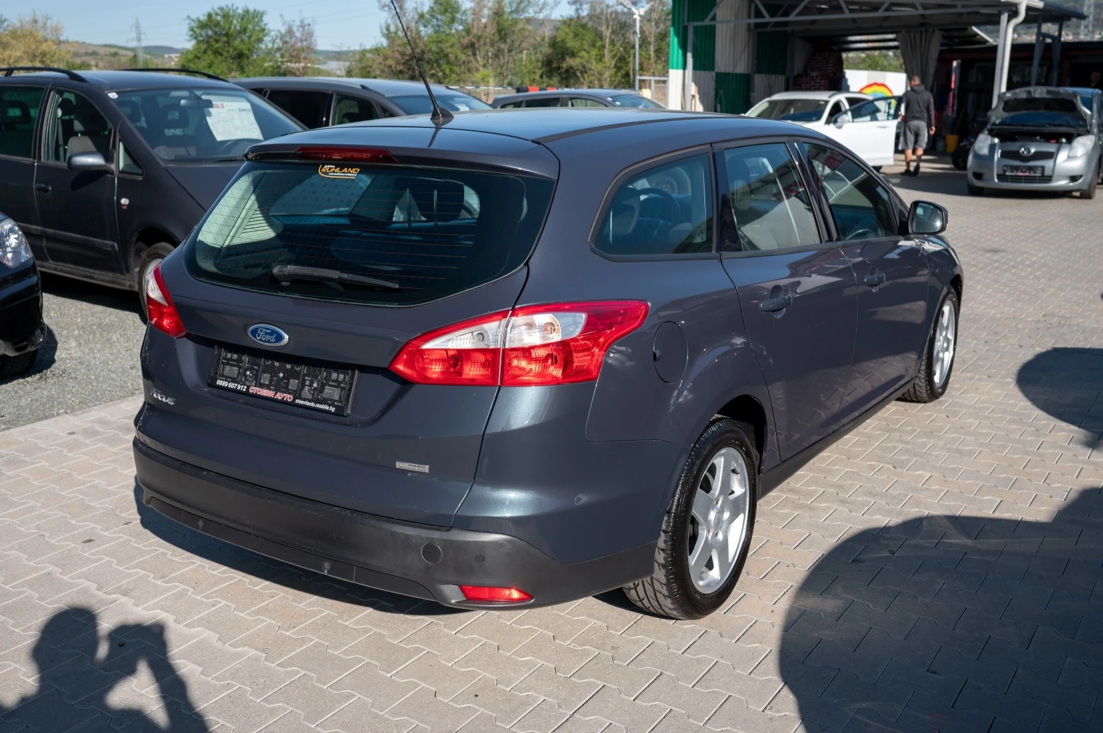 Ford Focus 1.6* 2012г* фейслифт - изображение 5