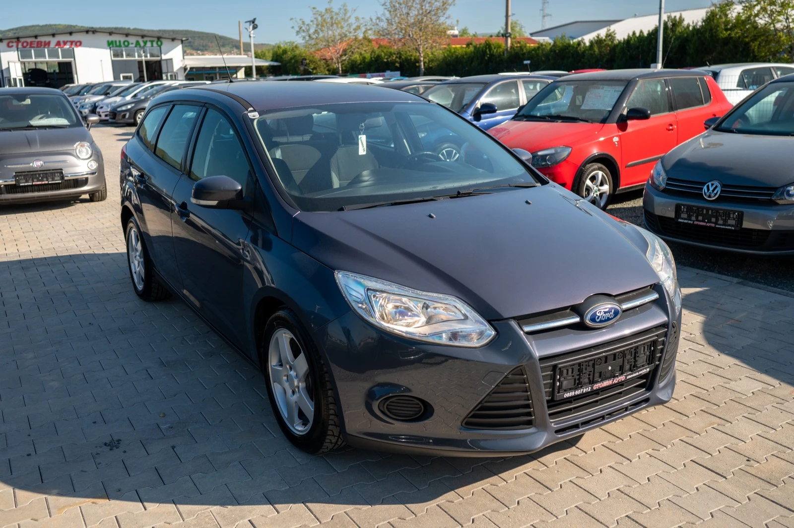 Ford Focus 1.6* 2012г* фейслифт - изображение 4