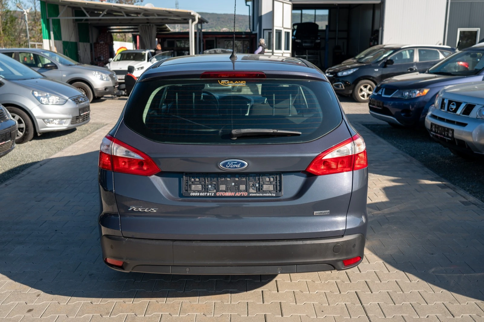 Ford Focus 1.6* 2012г* фейслифт - изображение 8