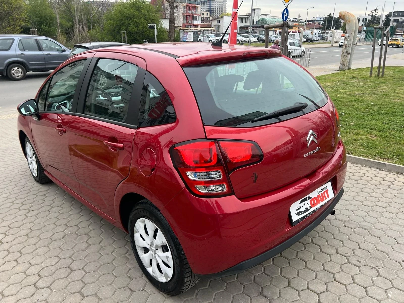 Citroen C3 1.1i/EURO.5A - изображение 5
