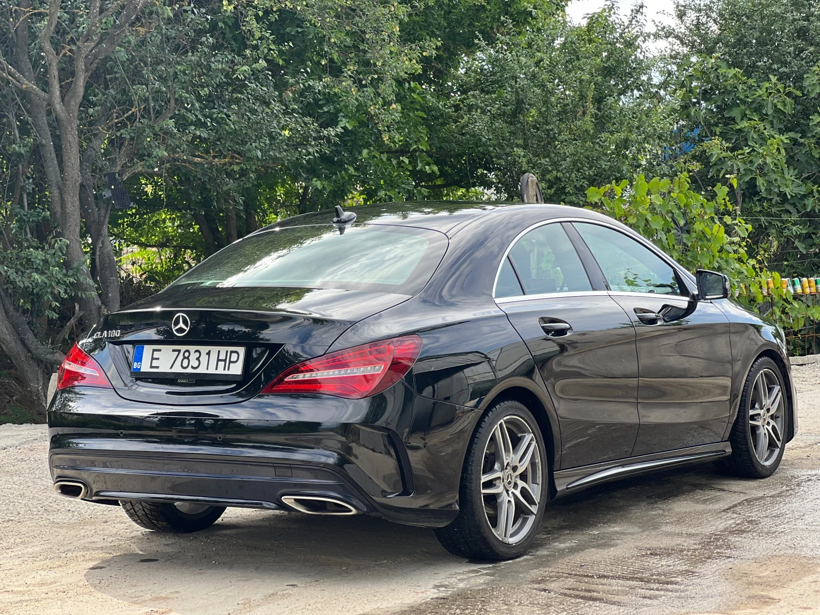 Mercedes-Benz CLA 180  - изображение 5