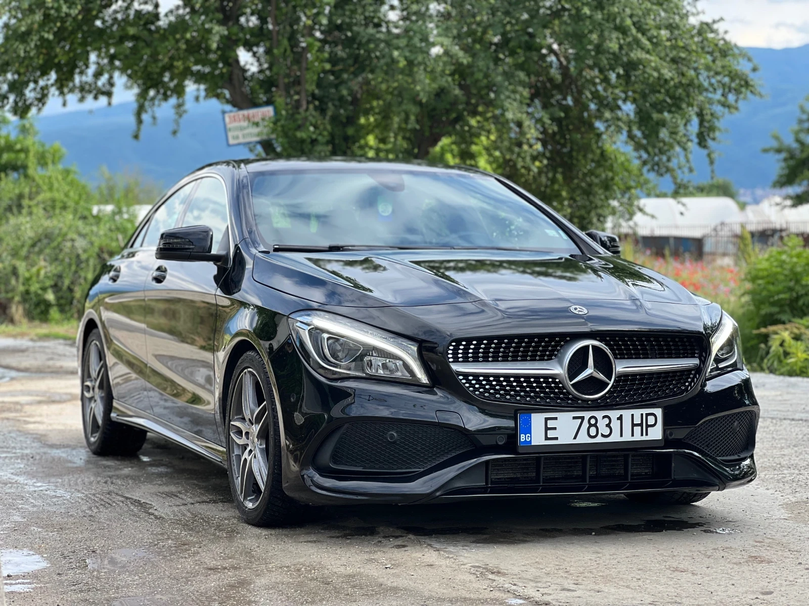 Mercedes-Benz CLA 180  - изображение 3