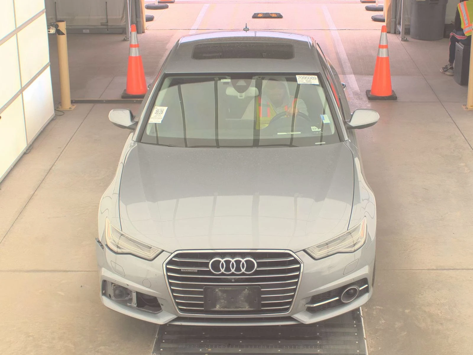 Audi A6 MATRIX* BOSE* DISTRONIK* PANO* ПОДГРЕВ* ОБДУХ* НОВ - изображение 2