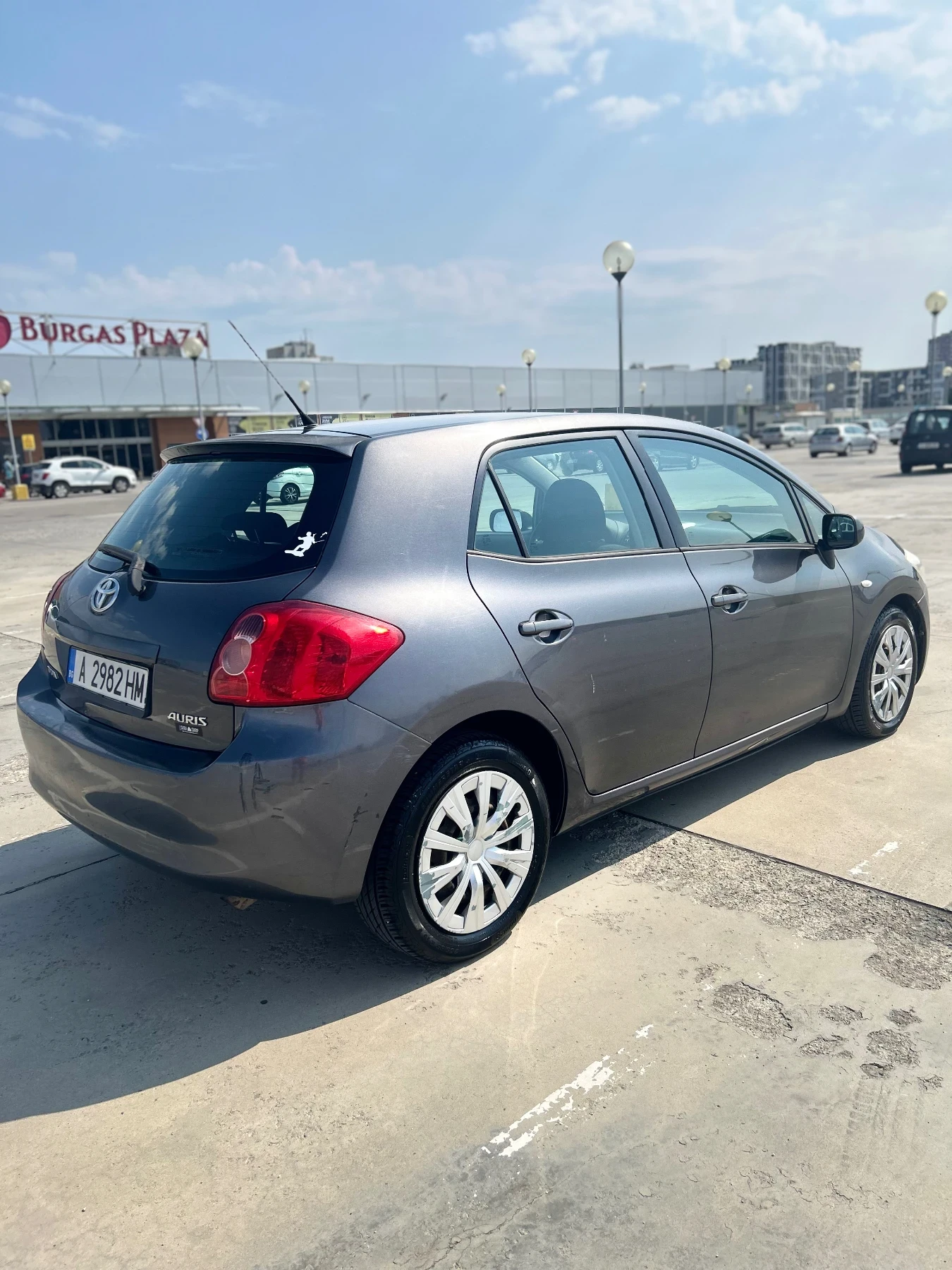 Toyota Auris 2.0 D4D - изображение 3