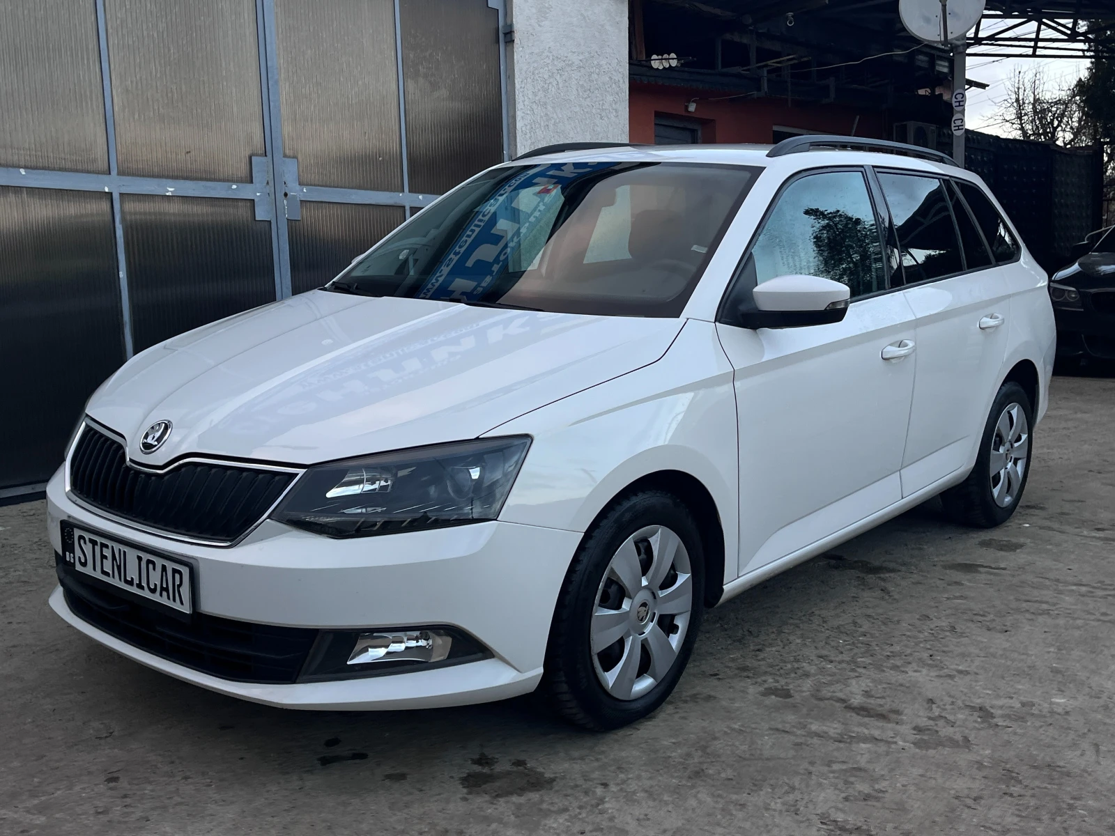 Skoda Fabia 1.2i - АВТОМАТИК - EURO6B - изображение 3