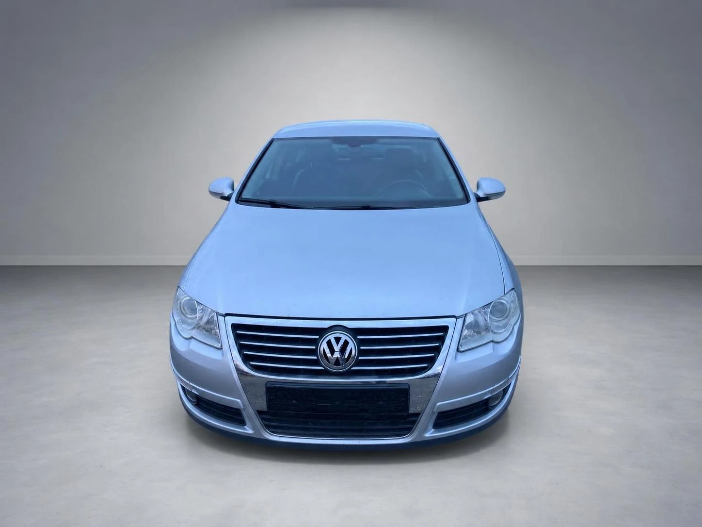 VW Passat 2.0 TDI, снимка 2 - Автомобили и джипове - 53047486