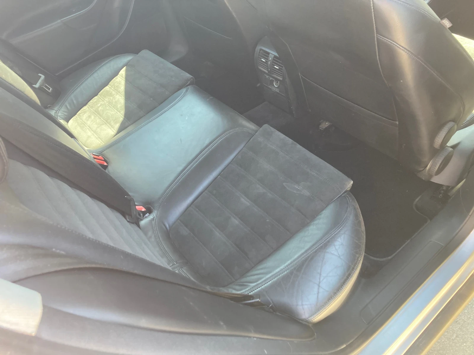 VW Passat 2.0 TDI, снимка 9 - Автомобили и джипове - 53047486
