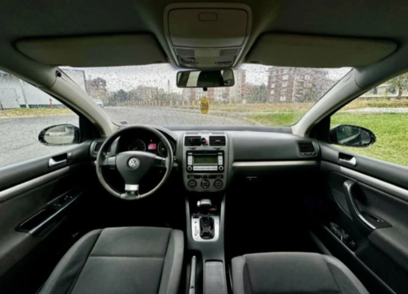 VW Golf Автоматик газ, снимка 11 - Автомобили и джипове - 53833383