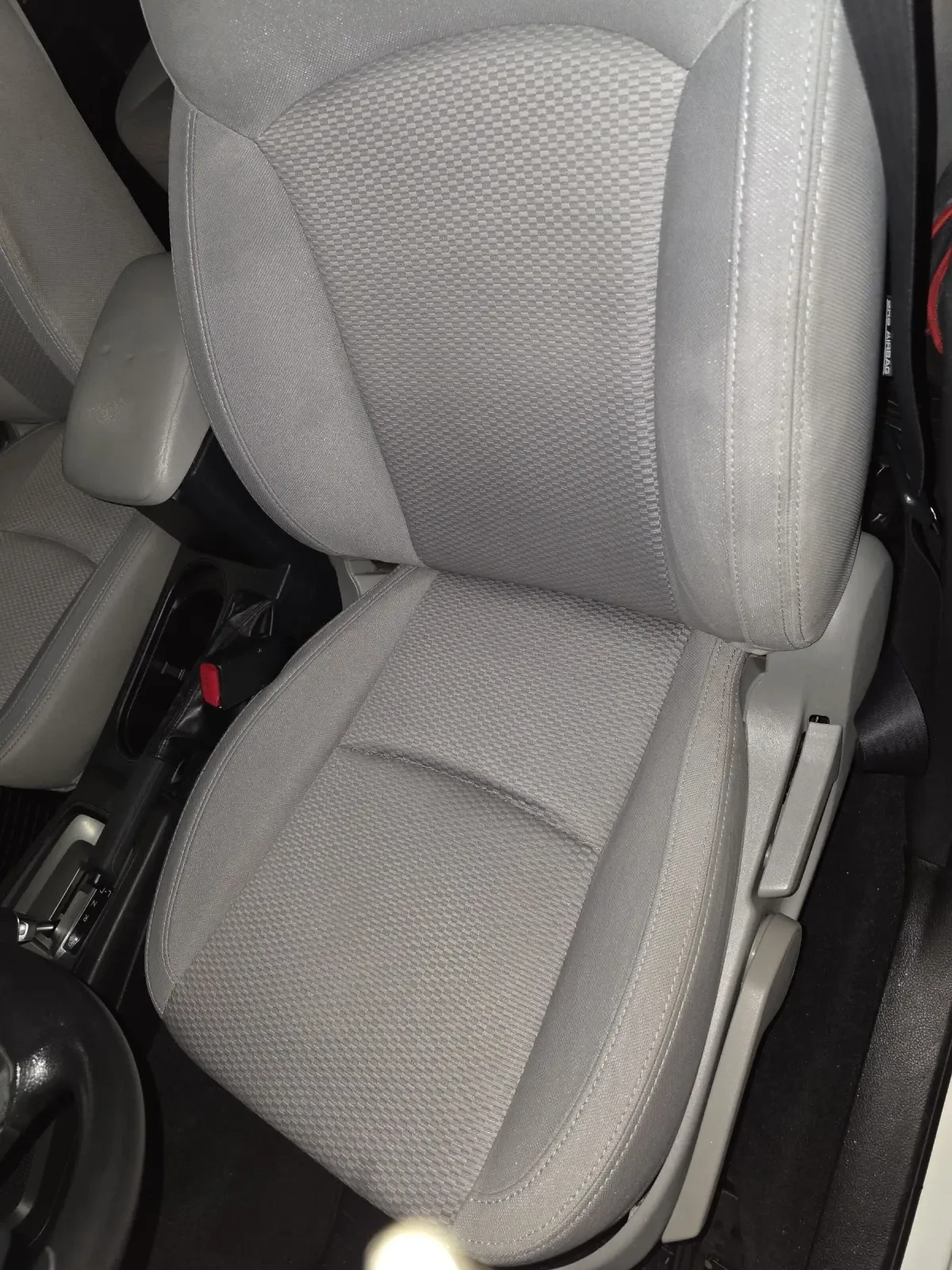 Subaru Forester 2.5i Автоматик / Швейцария / БЕЗ КОРОЗИЯ - изображение 8