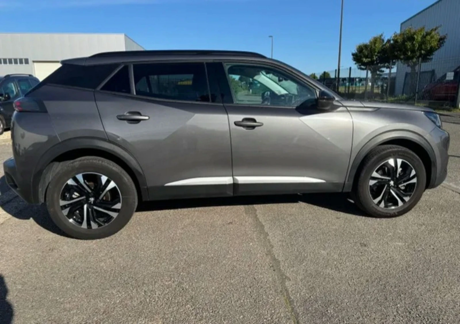 Peugeot 2008 1.5BlueHdi EAT8 ALLURE | Mobile.bg � ����������� 4